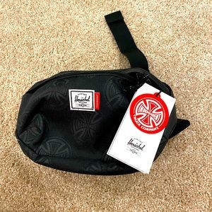 Hershel x Independent Fanny Pack Black Brand New with Tags